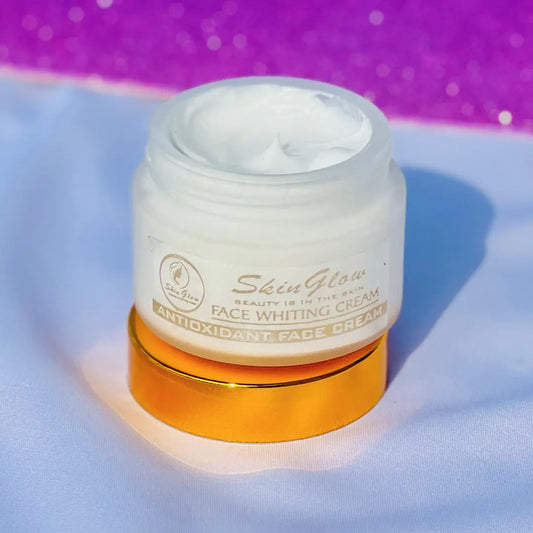 Face whitening Moisturizer cream by its skin glow